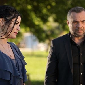 Fotoğraf Eşkıya Dünyaya Hükümdar Olmaz