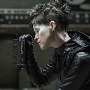 Fotoğraf Örümcek Ağındaki Kız