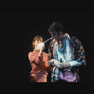 Fotoğraf Shut Up And Play The Piano