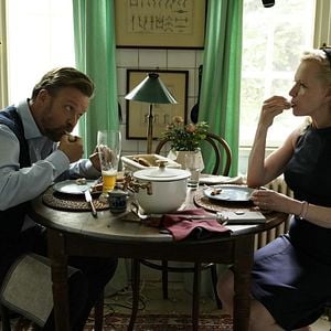 Fotoğraf Sunnyi Melles