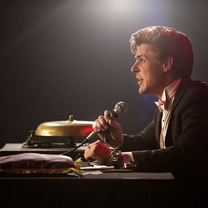 Fotoğraf Chris Lowell