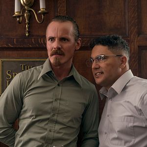 Fotoğraf Karanlıkla Karşı Karşıya