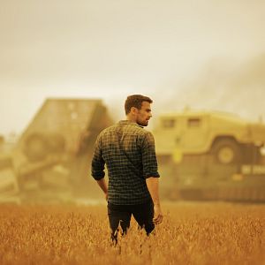 Fotoğraf Theo James