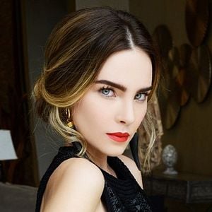 Fotoğraf Belinda