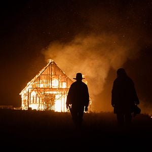 Fotoğraf Sisters Biraderler