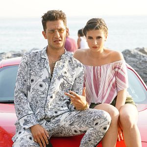 Fotoğraf Çakallarla Dans 5