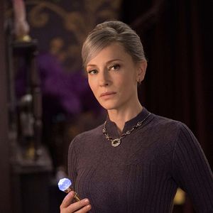 Fotoğraf Eski Evdeki Büyülü Saat