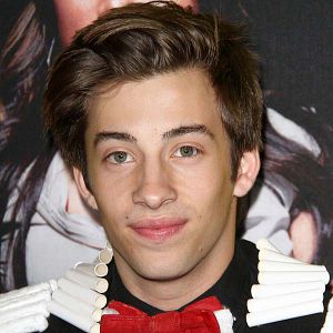 Fotoğraf Jimmy Bennett