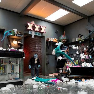 Fotoğraf Edepsiz Kuklalar