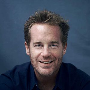 Fotoğraf Adam James