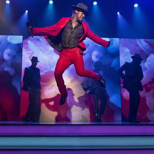 Fotoğraf Luke James