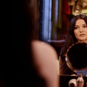 Fotoğraf Bir Deli Rüzgar