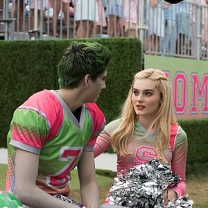 Fotoğraf Meg Donnelly