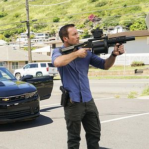 Fotoğraf Alex O'Loughlin