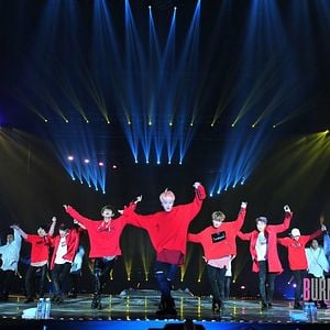 Fotoğraf Burn the Stage: The Movie