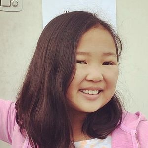 Fotoğraf Ella Jay Basco