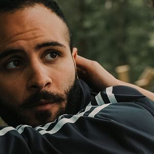 Fotoğraf A Moment in the Reeds