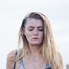 Fotoğraf Vicky Knight