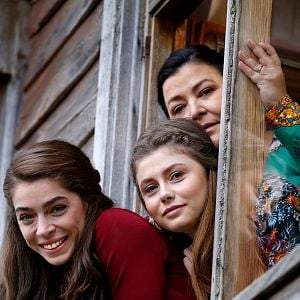 Fotoğraf Prangalı Yarim