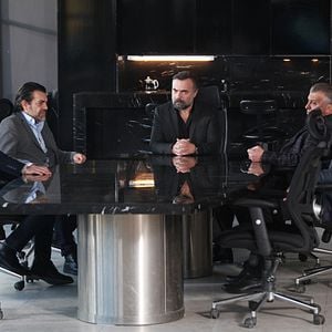 Fotoğraf Eşkıya Dünyaya Hükümdar Olmaz