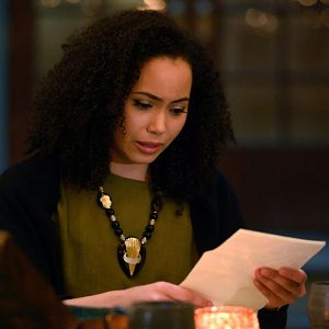 Fotoğraf Madeleine Mantock
