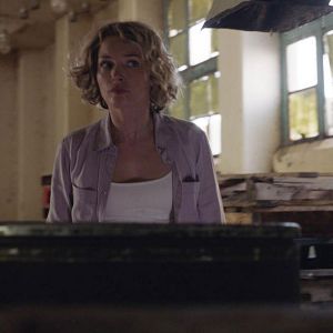 Fotoğraf Perdita Weeks