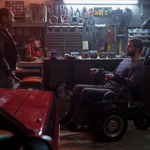 Fotoğraf Logan Marshall-Green