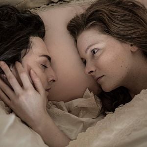 Fotoğraf Morfydd Clark