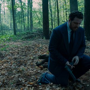 Fotoğraf Cameron Britton