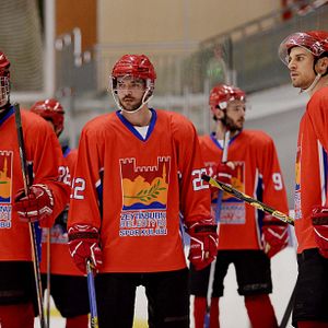 Fotoğraf Tek Yürek