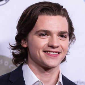 Fotoğraf Joel Courtney