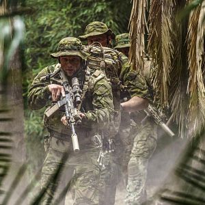 Fotoğraf Max Thieriot