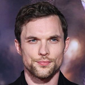 Fotoğraf Ed Skrein
