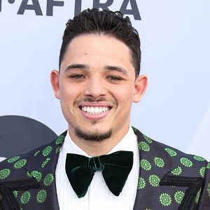 Fotoğraf Anthony Ramos