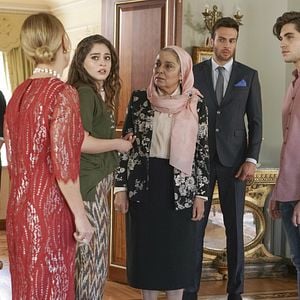 Fotoğraf Elimi Bırakma