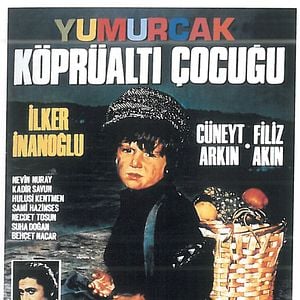 Fotoğraf Yumurcak Köprüaltı Çocuğu