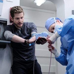 Fotoğraf Matt Czuchry