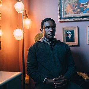 Fotoğraf Chris Chalk