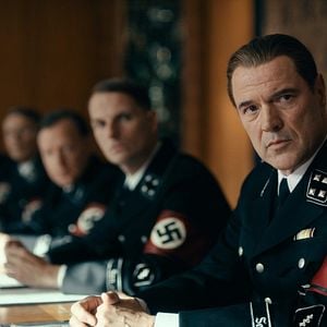 Fotoğraf Asla Gözlerini Kaçırma