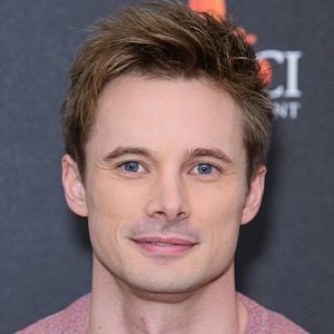 Fotoğraf Bradley James (II)
