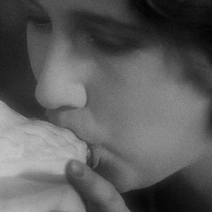 Fotoğraf L'Age d'Or