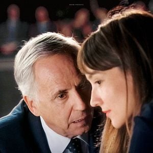 Fotoğraf Alice et le maire