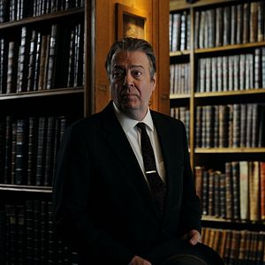 Fotoğraf Roger Allam