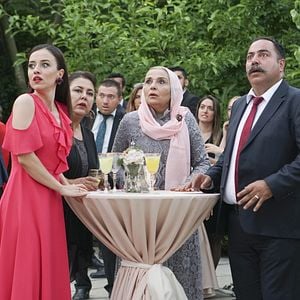 Fotoğraf Elimi Bırakma