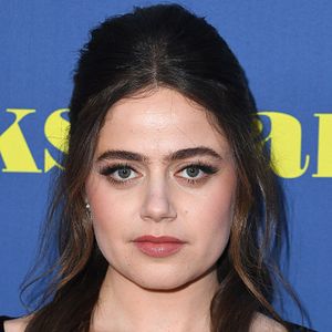 Fotoğraf Molly Gordon