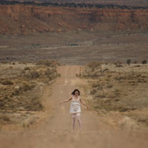 Fotoğraf Imitation Girl