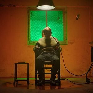 Fotoğraf Charley Palmer Rothwell