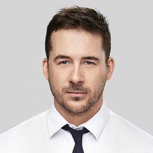 Fotoğraf Barry Sloane