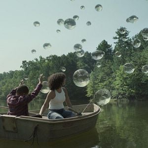 Fotoğraf Raising Dion