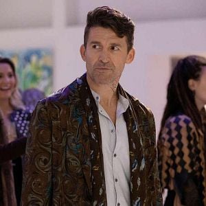 Fotoğraf Jonathan Cake